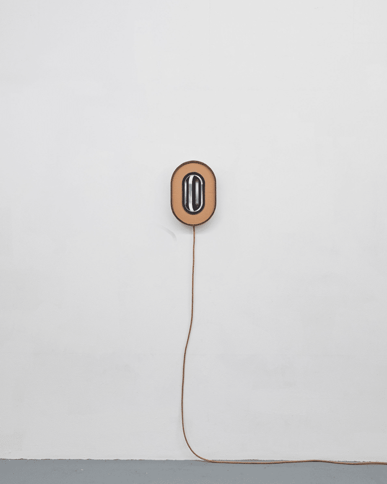 fffound#25.01 - detail-4 by Matthias Gubler at blackprint gallery