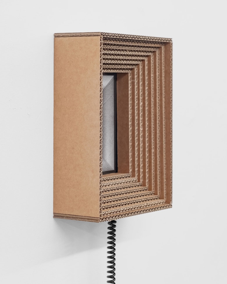 fffound#18.01 by Matthias Gubler | blackprint gallery Left view